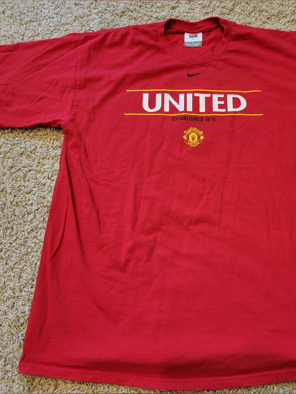 Nike Center Swoosh Manchester United Red Graphic Tee - Wayne Rooney